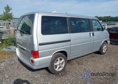 2003 Volkswagen Eurovan Mv z USA, uszkodzony, nr VIN WV2MB47053H002603